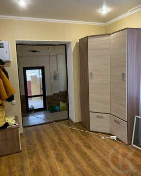 Дом 194м², 1-этажный, участок 6 сот.