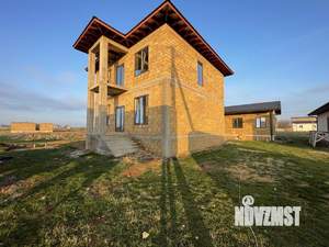 Дом 200м², 2-этажный, участок 6 сот.