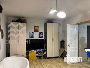 Дом 196м², 3-этажный, участок 6 сот.