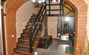 Дом 226м², 2-этажный, участок 6 сот.