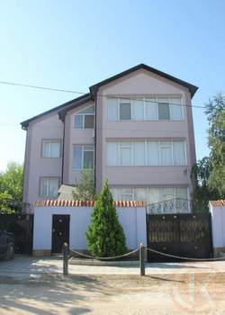 Дом 307м², 3-этажный, участок 6 сот.