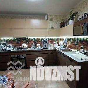 Дом 400м², 2-этажный, участок 7 сот.