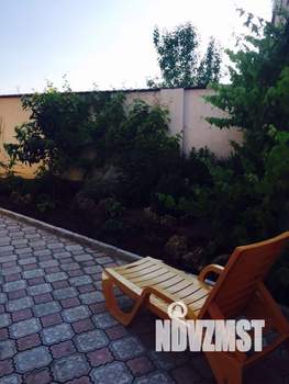 Дом 200м&sup2;, 2-этажный, посуточно, 