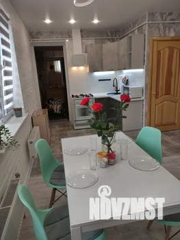 Дом 53м&sup2;, 2-этажный, посуточно, 