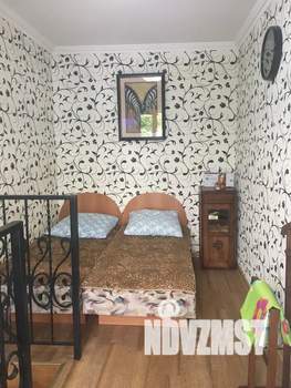 Дом 25м&sup2;, 2-этажный, посуточно, 