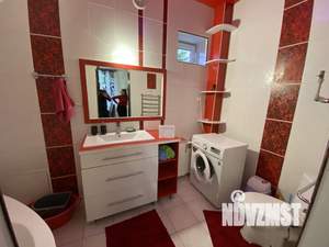 Дом 170м&sup2;, 2-этажный, посуточно, 