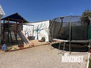 Дом 40м&sup2;, 2-этажный, посуточно, 