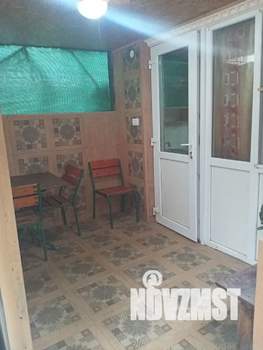 Дом 32м&sup2;, 2-этажный, посуточно, 