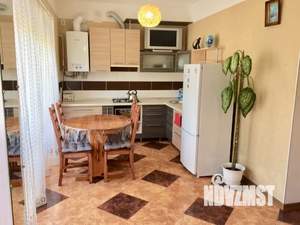 Дом 70м&sup2;, 2-этажный, посуточно, 