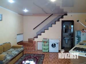 Дом 40м&sup2;, 2-этажный, посуточно, 