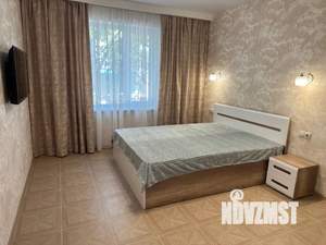 Дом 37м&sup2;, 2-этажный, посуточно, 