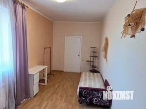 Дом 250м², 3-этажный, на длительный срок, 