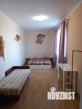 Дом 250м², 3-этажный, на длительный срок, 