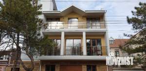 Дом 250м², 3-этажный, посуточно, 
