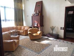 Дом 550м², 4-этажный, посуточно, 