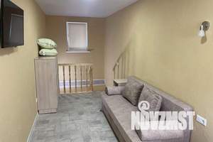 Дом 40м&sup2;, 2-этажный, посуточно, 