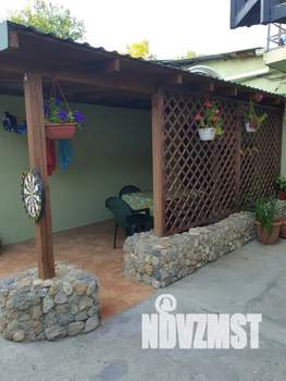 Дом 80м&sup2;, 2-этажный, посуточно, 