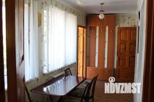 Дом 40м&sup2;, 2-этажный, посуточно, 