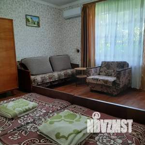 Дом 50м&sup2;, 2-этажный, посуточно, 