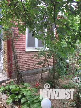 Дом 35м&sup2;, 2-этажный, посуточно, 