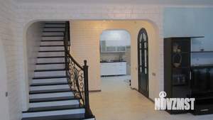 Дом 170м&sup2;, 2-этажный, посуточно, 