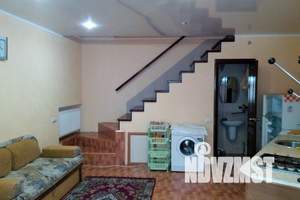 Дом 10м&sup2;, 2-этажный, посуточно, 