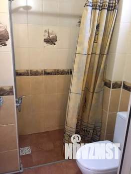 Дом 35м&sup2;, 2-этажный, посуточно, 