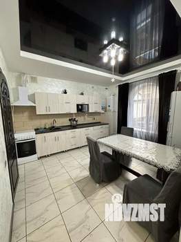 Дом 170м&sup2;, 2-этажный, посуточно, 