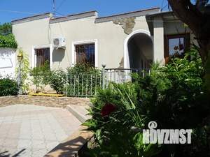 Дом 90м&sup2;, 1-этажный, посуточно, 