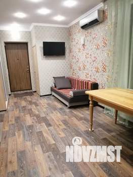 Дом 80м&sup2;, 2-этажный, посуточно, 