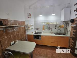 Дом 75м&sup2;, 2-этажный, посуточно, 