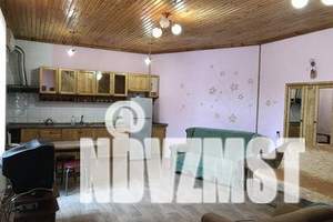 Дом 40м&sup2;, 2-этажный, посуточно, 