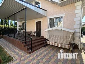 Дом 65м&sup2;, 2-этажный, посуточно, 