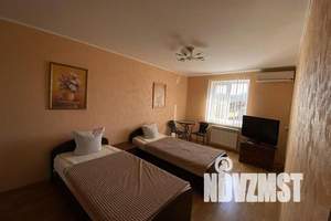 Дом 80м&sup2;, 2-этажный, посуточно, 