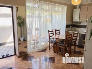 Дом 70м&sup2;, 2-этажный, посуточно, 