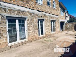 Дом 275м², 2-этажный, участок 6 сот.  