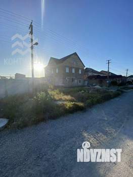 Дом 220м&sup2;, 2-этажный, участок 6 сот.  