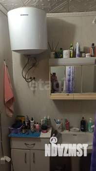 Дом 99м&sup2;, 3-этажный, участок 5 сот.  