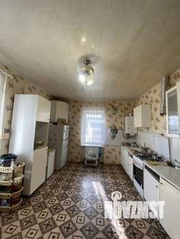 Дом 376м², 2-этажный, участок 6 сот.  