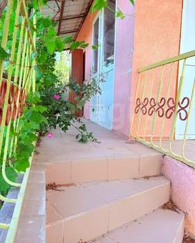 Дом 111м², 3-этажный, участок 4 сот.  