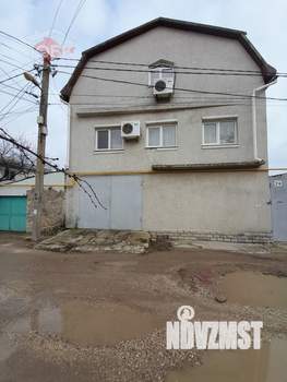 Дом 389м², 2-этажный, участок 3 сот.  