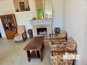 Дом 175м&sup2;, 3-этажный, участок 6 сот.  