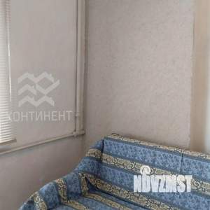 Дом 60м², 2-этажный, участок 1 сот.  