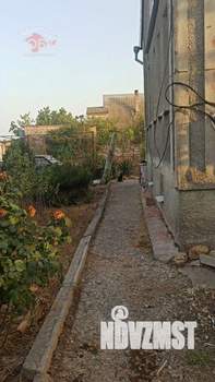 Дом 100м&sup2;, 3-этажный, участок 5 сот.  