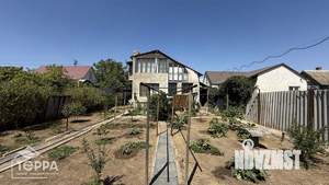 Дом 127м², 3-этажный, участок 4 сот.  