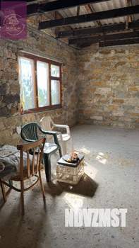 Дом 137м&sup2;, 2-этажный, участок 3 сот.  