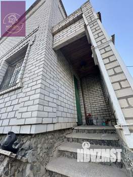 Дом 283м², 3-этажный, участок 6 сот.  