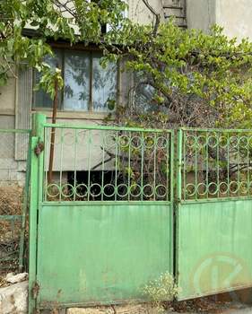 Дом 126м&sup2;, 3-этажный, участок 5 сот.  