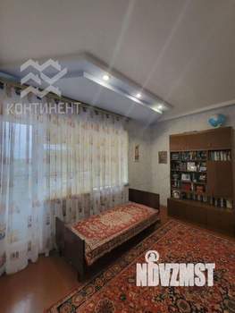 Дом 300м², 3-этажный, участок 6 сот.  