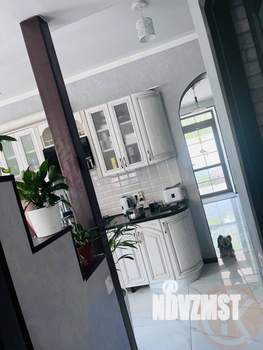 Дом 190м&sup2;, 1-этажный, участок 5 сот.  